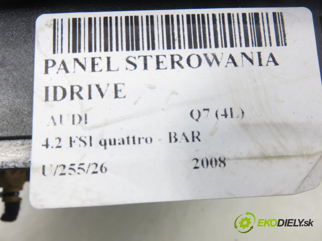 AUDI Q7 (4L) SUV 2008 257,00 4.2 FSI quattro - BAR 4163,00 Panel ovládania IDRIVE