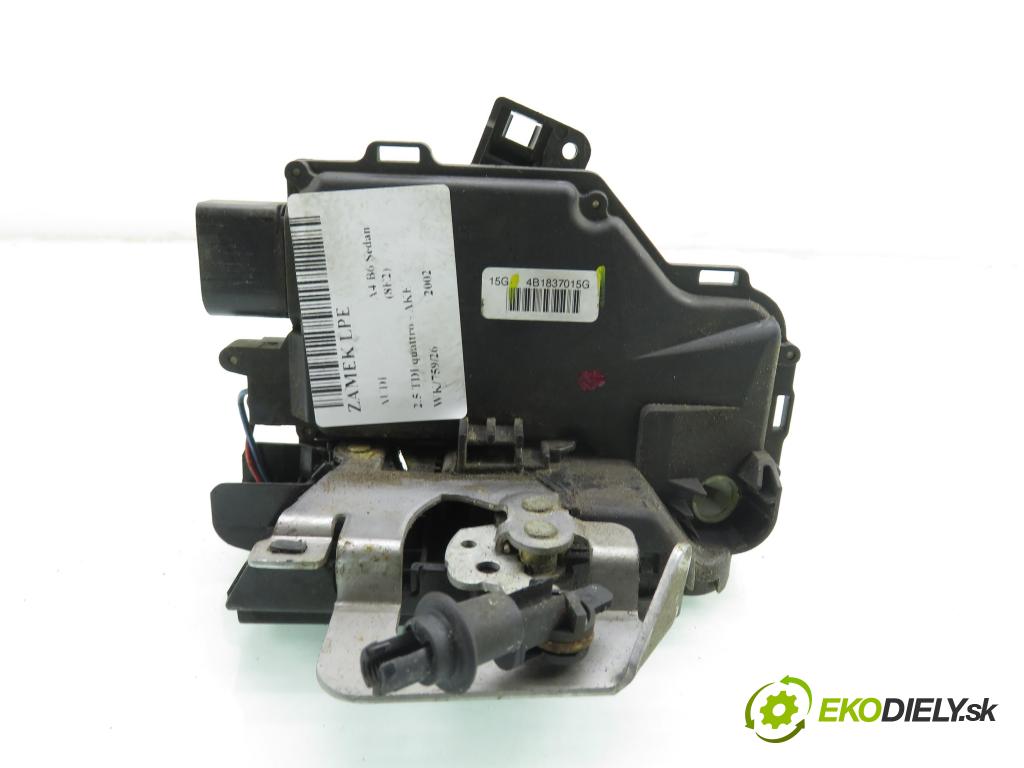 AUDI A4 (8E2, B6) SEDAN 2002 132,00 2.5 TDI V6 180 quattro - AKE 2496,00 zámok 4B1837015G