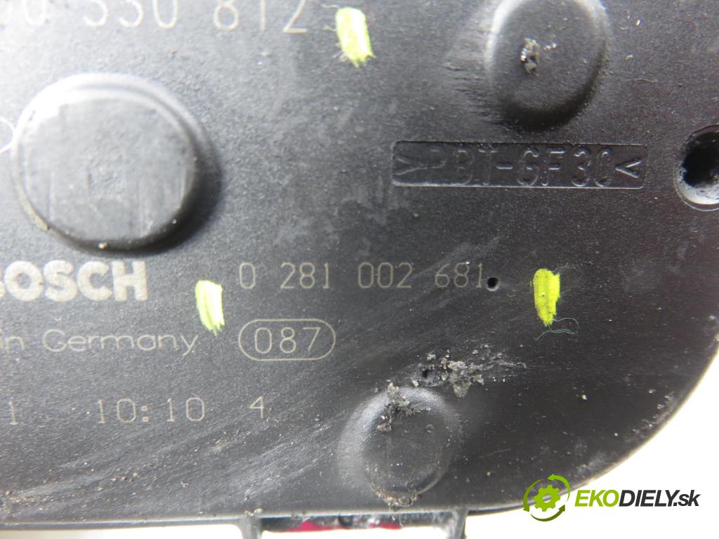 RENAULT TRAFIC II Skrzynia (FL) FURGON 2008 0,00 2.0 dCi 90 (FL0H) - M9R 782 1995,00 škrtíci klapka 8200330810E ; 8200330812 ; 0281002681 (Škrticí klapka)
