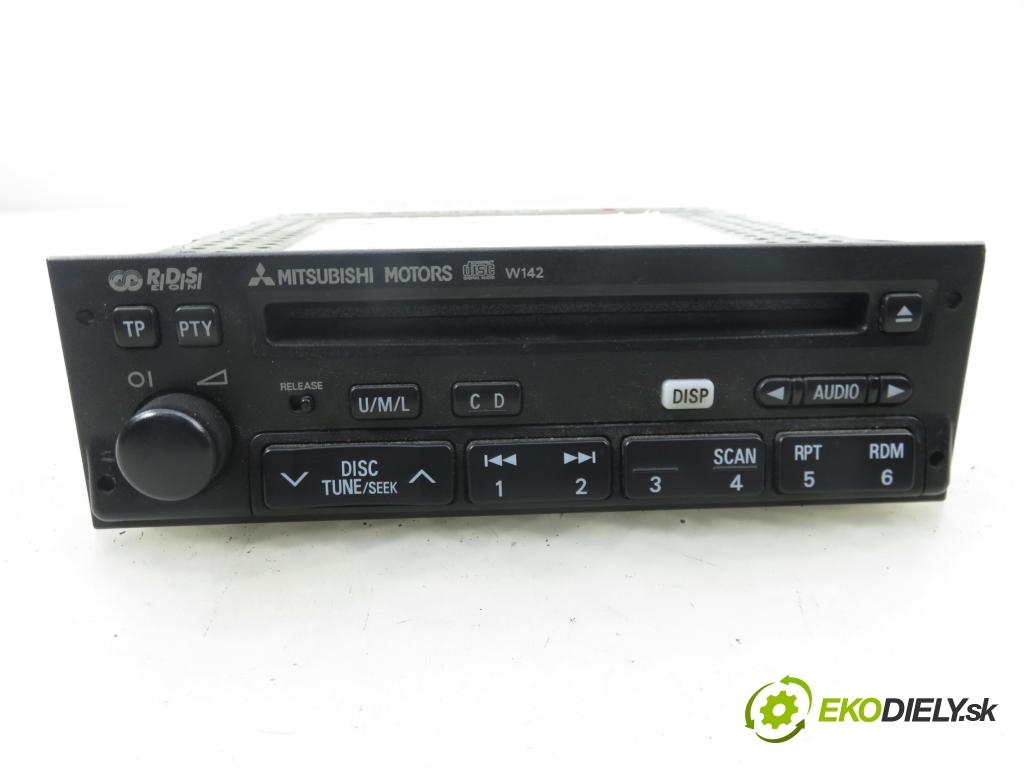 MITSUBISHI PAJERO PININ (H6_W, H7_W) TERENOWY 2005 84,00 1.8 (H76W, H66W) - 4G93 (SOHC 16V) 1834,00 RADIO CD MZ312720