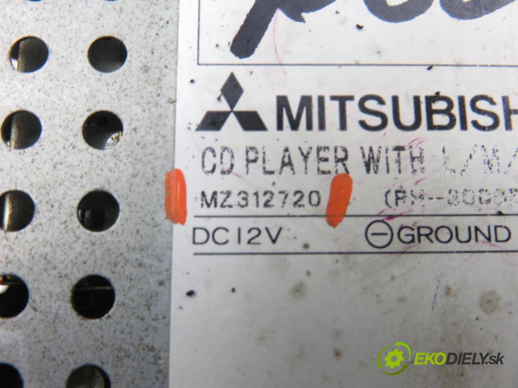 MITSUBISHI PAJERO PININ (H6_W, H7_W) TERENOWY 2005 84,00 1.8 (H76W, H66W) - 4G93 (SOHC 16V) 1834,00 RADIO CD MZ312720