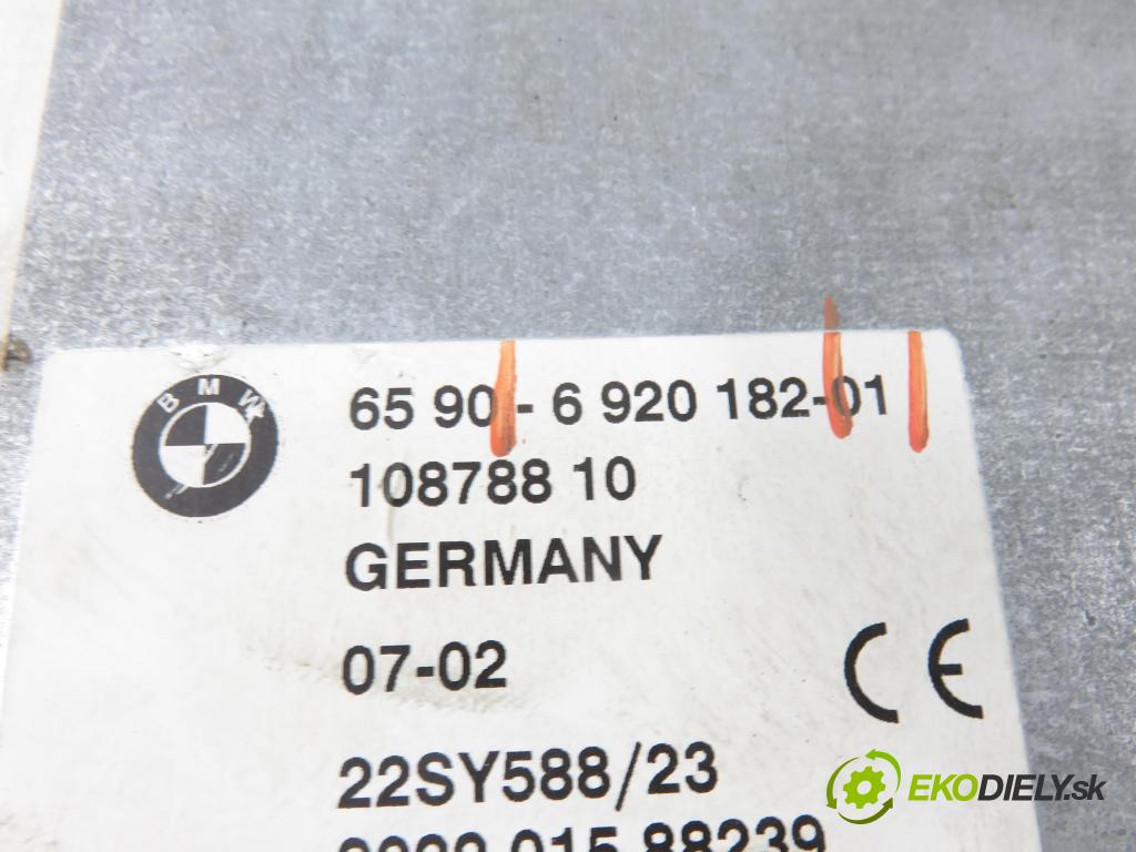 BMW 3 (E46) SEDAN 2001 110,00 320 d - M47 D20 (204D4) 1995,00 čítač navigácie 6920182 (Elektrosúčasti ostatné)