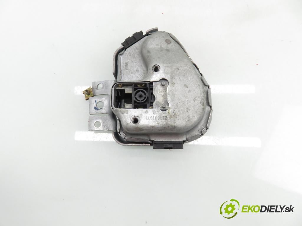 AUDI Q7 (4L) SUV 2008 257,00 4.2 FSI 350 quattro - BAR 4163,00 blokáda tyče volantu 4F0905852B
