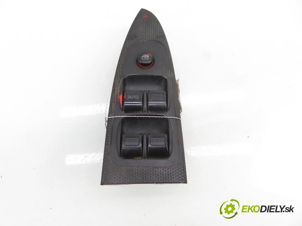HONDA STREAM (RN) VAN 2001 92,00 1.7 16V (RN1) - D17A2 1668,00 Panel ovládaní oken
