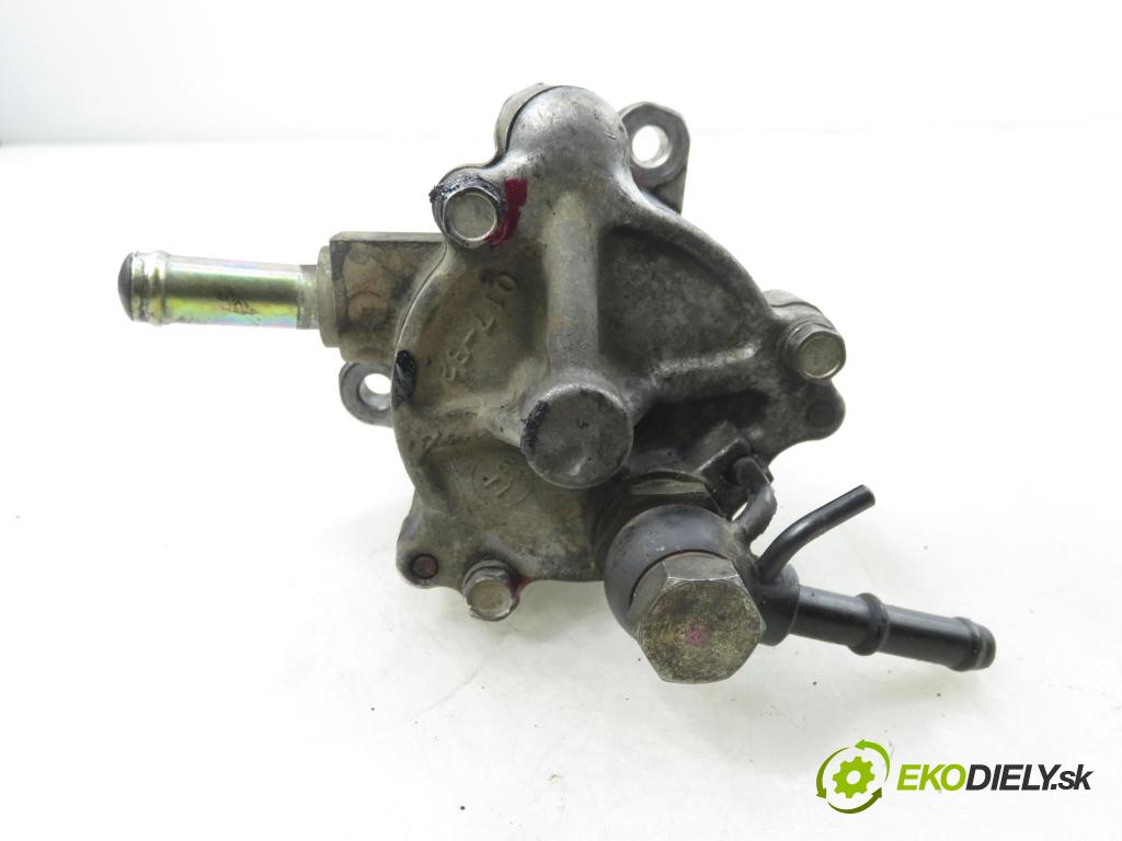 TOYOTA COROLLA Verso (ZER_, ZZE12_, R1_) MINIVAN 2005 85,00 2.0 D-4D (CUR10_) - 1CD-FTV 1995,00 Pumpa vákuová 2930027020 ; 0810002740