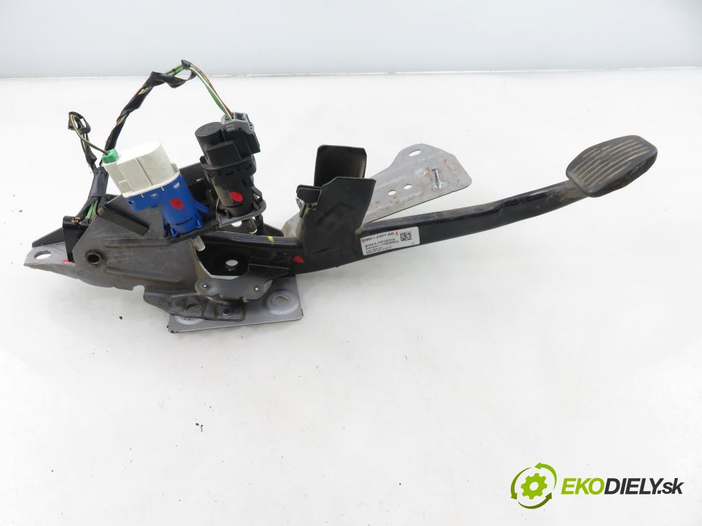 FORD KUGA I SUV 2009 147,00 2.5 4x4 - HYDB 2522,00 PEDAL brzdy 3M512467AR