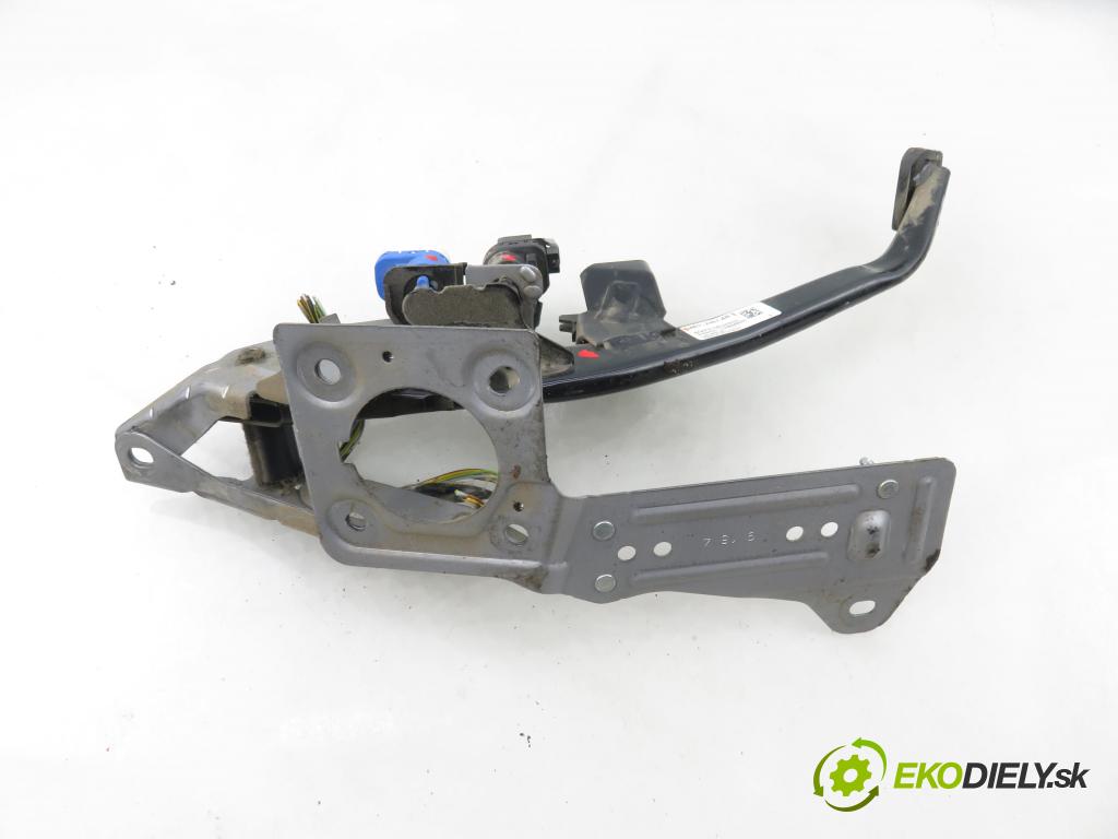 FORD KUGA I SUV 2009 147,00 2.5 4x4 - HYDB 2522,00 PEDAL brzdy 3M512467AR