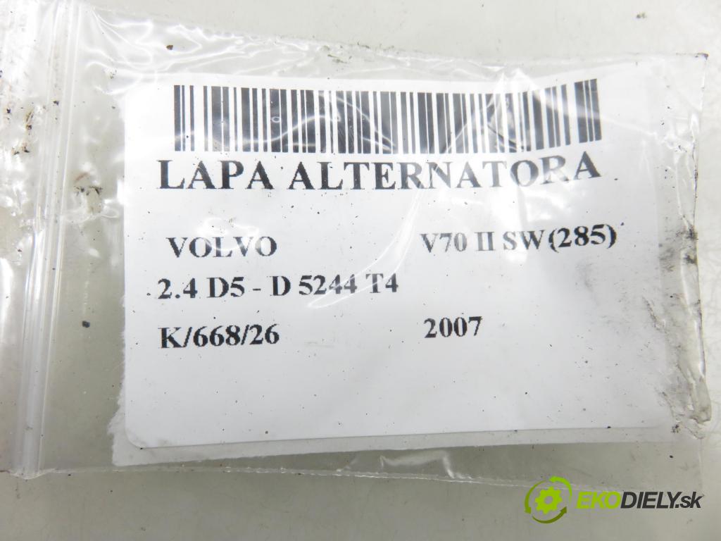 VOLVO V70 II SW (285) KOMBI 2007 136,00 2.4 D5 - D 5244 T4 2400,00 uchycení alternátora 30757168