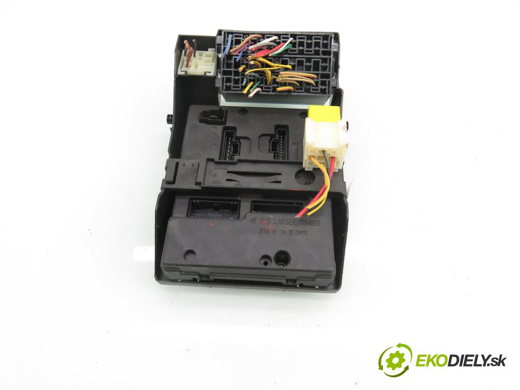 RENAULT SCENIC I (JA0/1_) MINIVAN 2001 79,00 1.6 - K4M 706 1598,00 MODUL BSI 8200029342B ; S108502610G