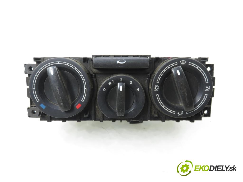 VW TRANSPORTER V Autobus (7HB, 7HJ, 7EB, 7EJ, 7EF, 7EG, 7HF, 7E BUS 2003 77,00 1.9 TDI - AXB 1896,00 Panel kúrenia 7H0819045A ; 7H0819045A9B9