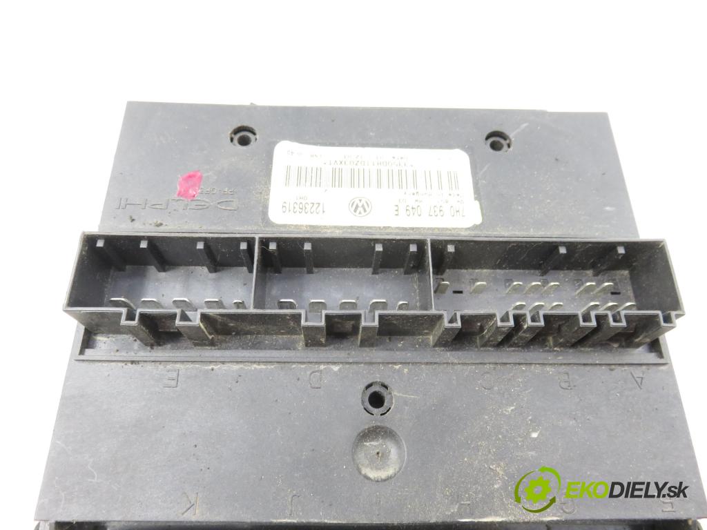 VW TRANSPORTER V Autobus (7HB, 7HJ, 7EB, 7EJ, 7EF, 7EG, 7HF, 7E BUS 2003 77,00 1.9 TDI - AXB 1896,00 MODUL komfortu 7H0937049E