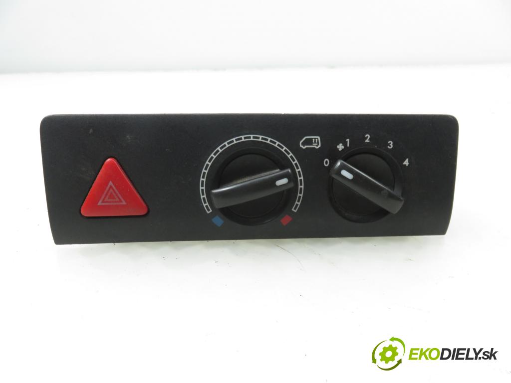 VW TRANSPORTER V Autobus (7HB, 7HJ, 7EB, 7EJ, 7EF, 7EG, 7HF, 7E BUS 2003 77,00 1.9 TDI - AXB 1896,00 Panel kúrenia 7E0919158