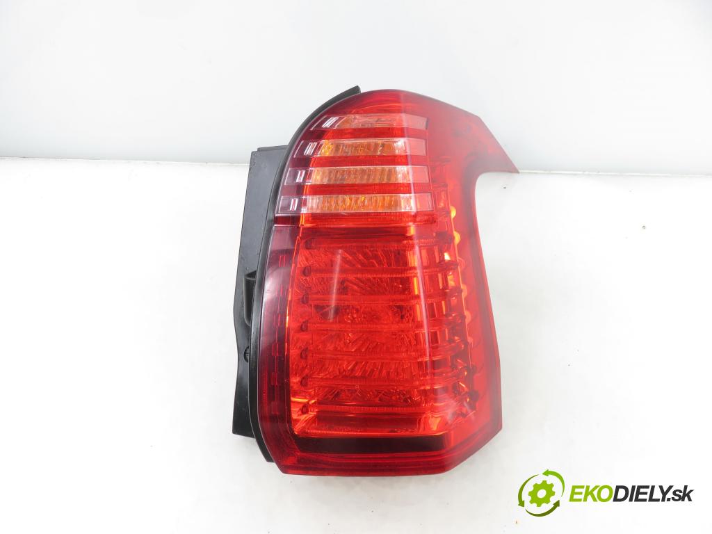 PEUGEOT 5008 (0U_, 0E_) VAN 2010 82,00 1.6 HDi - 9HR (DV6C) 1560,00 Svetlo pravé zadné 9672666680