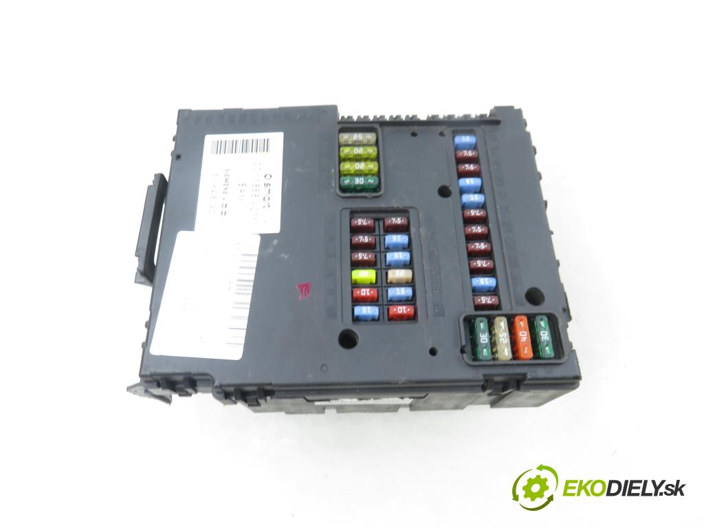 SMART FORTWO Coupe (450) HB 2004 37,00 0.7 (450.330) - M 160.920 698,00 MODUL BSI 0011868V011 ; 5WK45090