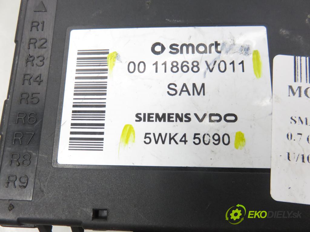 SMART FORTWO Coupe (450) HB 2004 37,00 0.7 (450.330) - M 160.920 698,00 MODUL BSI 0011868V011 ; 5WK45090
