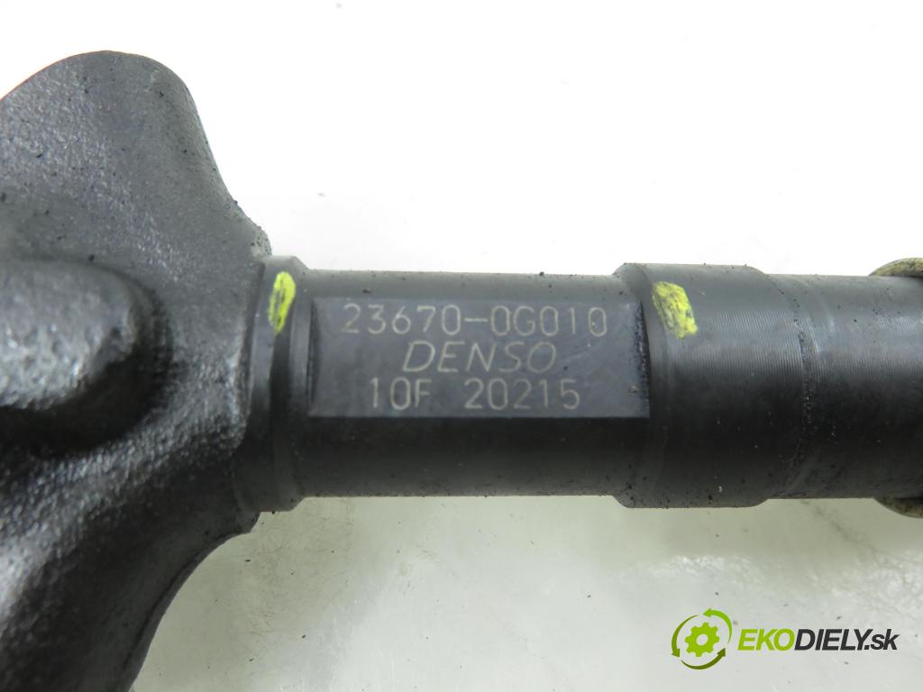 TOYOTA COROLLA Verso (ZER_, ZZE12_, R1_) MINIVAN 2005 85,00 2.0 D-4D (CUR10_) - 1CD-FTV 1995,00 vstrekovač 236700G010 (Vstrekovač paliva)