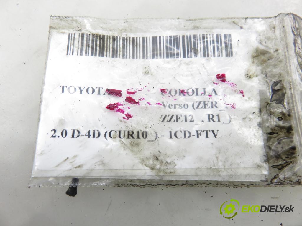 TOYOTA COROLLA Verso (ZER_, ZZE12_, R1_) MINIVAN 2005 85,00 2.0 D-4D (CUR10_) - 1CD-FTV 1995,00 vstrekovač 236700G010 (Vstrekovač paliva)