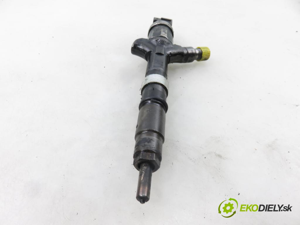 TOYOTA RAV 4 II (_A2_) SUV 2003 85,00 2.0 D-4D 4WD (CLA20_, CLA21_) - 1CD-FTV 1995,00 vstřikovač 2367027030 (Vstřikovač paliva)