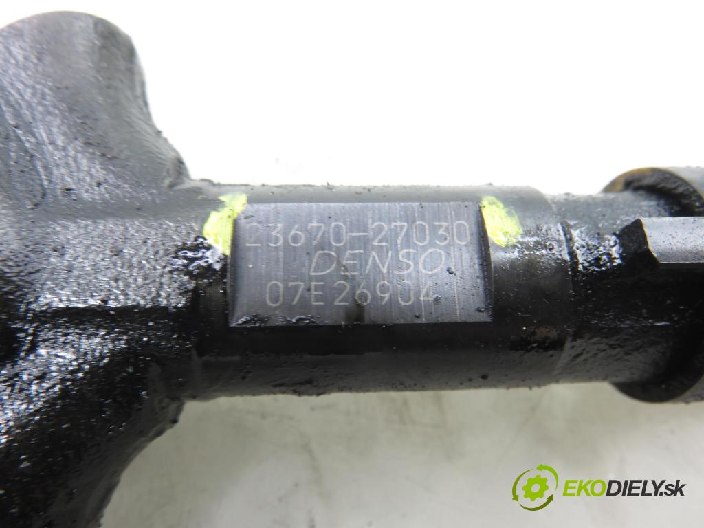 TOYOTA RAV 4 II (_A2_) SUV 2003 85,00 2.0 D-4D 4WD (CLA20_, CLA21_) - 1CD-FTV 1995,00 vstrekovač 2367027030 (Vstrekovač paliva)