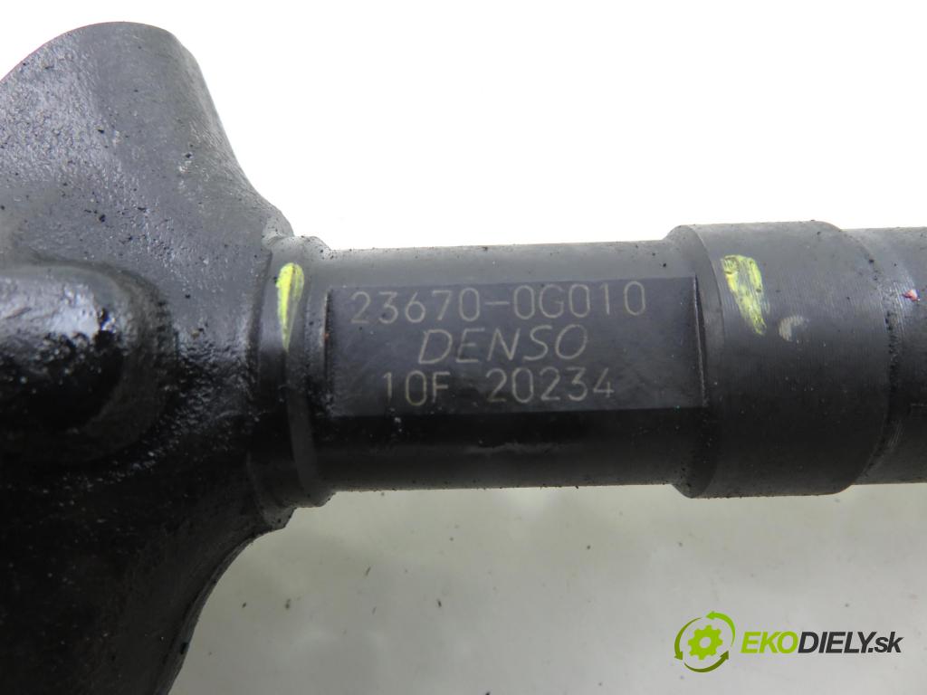 TOYOTA COROLLA Verso (ZER_, ZZE12_, R1_) MINIVAN 2005 85,00 2.0 D-4D (CUR10_) - 1CD-FTV 1995,00 vstrekovač 236700G010 (Vstrekovač paliva)