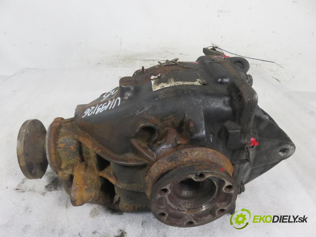 BMW 3 (E46) SEDAN 2001 110,00 320 d - M47 D20 (204D4) 1995,00 ,diferenciál 7518845 ; 235
