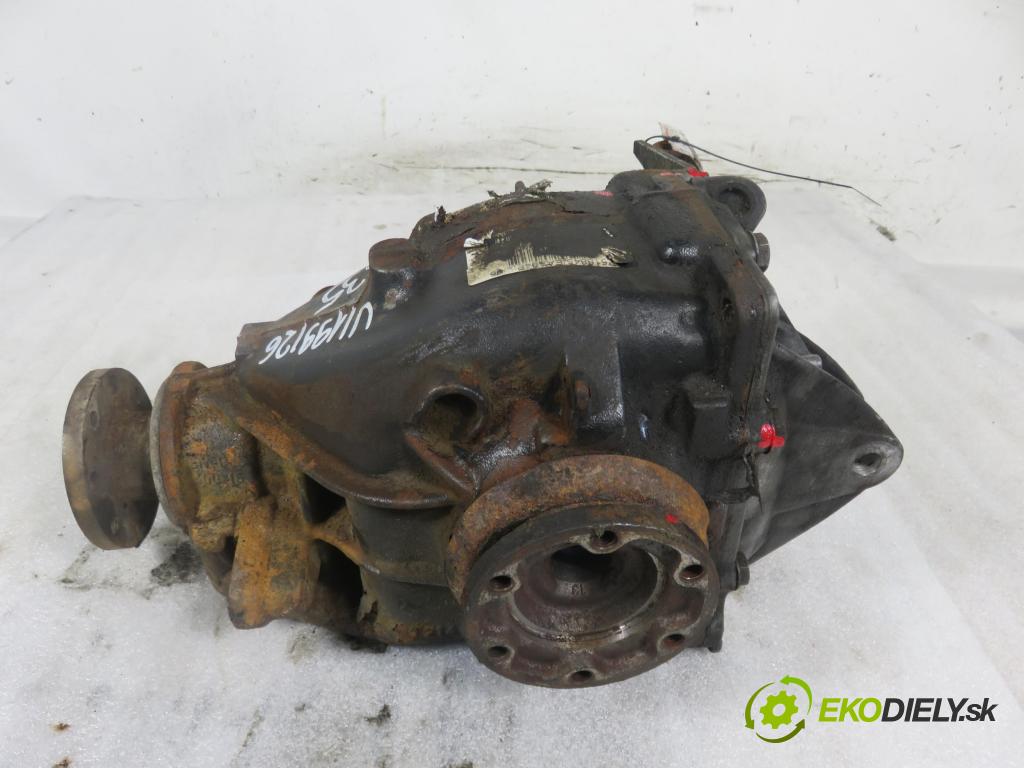 BMW 3 (E46) SEDAN 2001 110,00 320 d - M47 D20 (204D4) 1995,00 ,diferenciál 7518845 ; 235