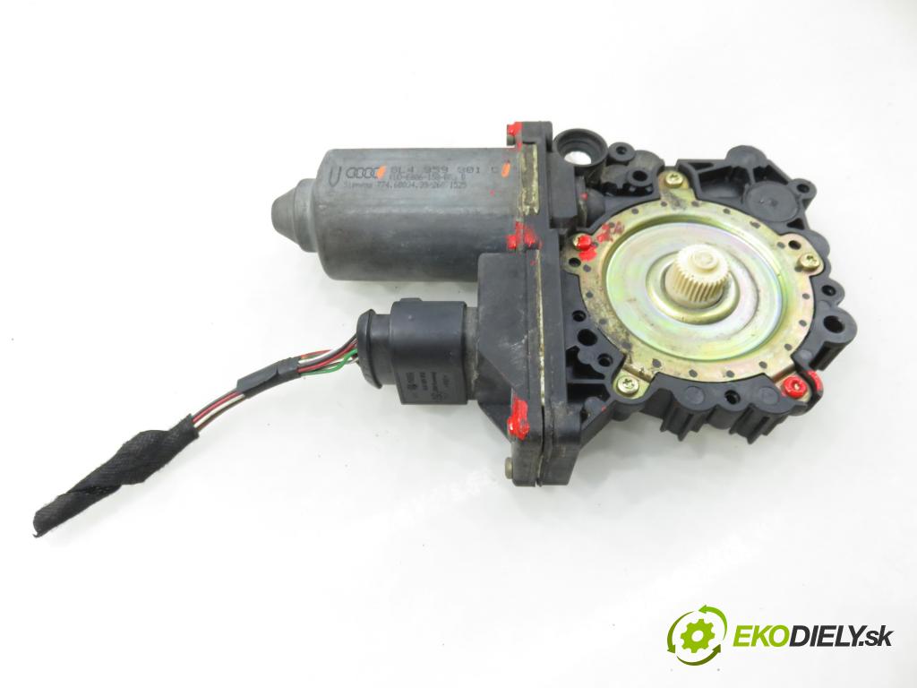 AUDI A3 (8L1) HB 2001 96,00 1.9 TDI - ASZ 1896,00 motorek sťahovaní oken LP 8L4959801C