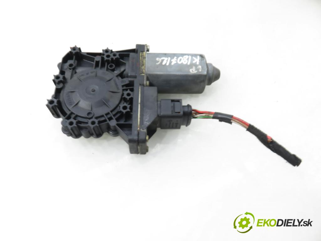 AUDI A3 (8L1) HB 2001 96,00 1.9 TDI - ASZ 1896,00 motorek sťahovaní oken LP 8L4959801C