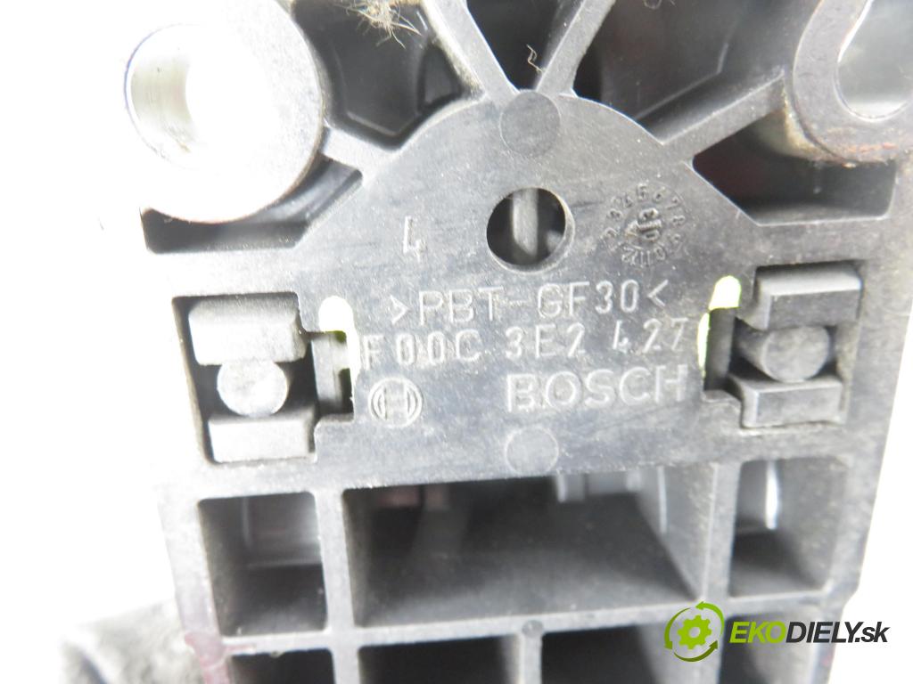 PEUGEOT 307 SW (3H) KOMBI 2003 100,00 2.0 HDi 135 - RHR (DW10BTED4) 1997,00 Potenciometer plynu 0280752251 ; 9646702180 ; F00C3E2427 (Potenciometer plynového pedálu)