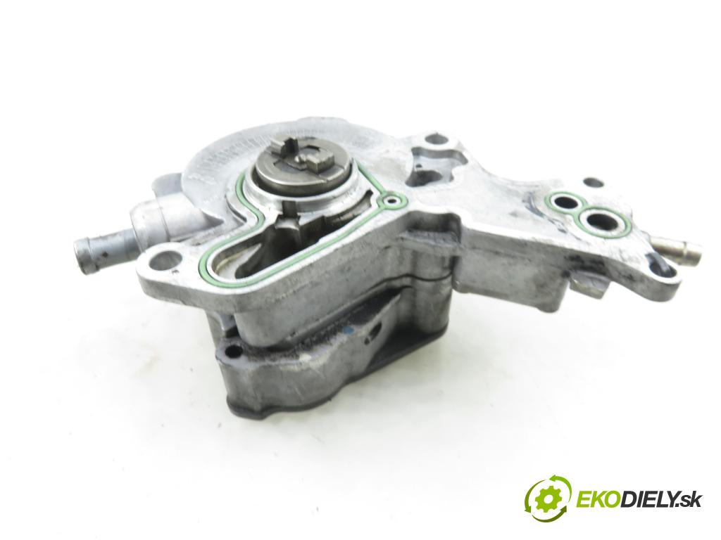 AUDI A3 (8L1) HB 2001 96,00 1.9 TDI PD 130 - ASZ 1896,00 pumpa vakuová 038145209A