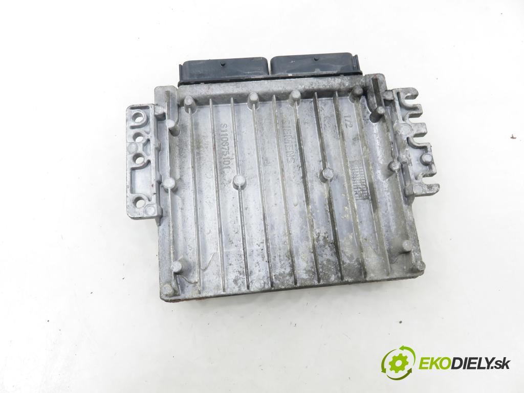 RENAULT SCENIC I (JA0/1_) MINIVAN 2001 79,00 1.6 - K4M 706 1598,00 Riadiaca jednotka Motor 8200124318 ; 8200080285 ; S118301104B