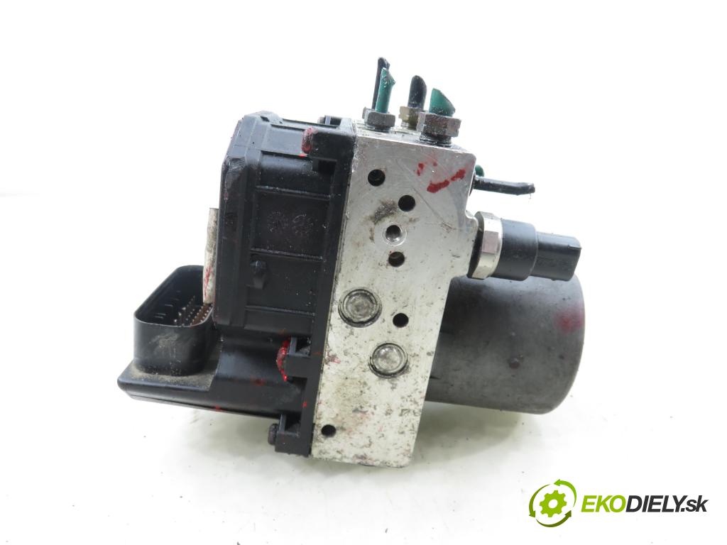 RENAULT SCENIC I (JA0/1_) MINIVAN 2001 79,00 1.6 - K4M 706 1598,00 pumpa ABS 0265950046 ; 0265226107 ; 8200090690 (Pumpa ABS)