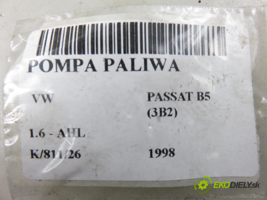 VW PASSAT B5 (3B2) SEDAN 1998 74,00 1.6 - AHL 1595,00 pumpa paliva 8E0919051