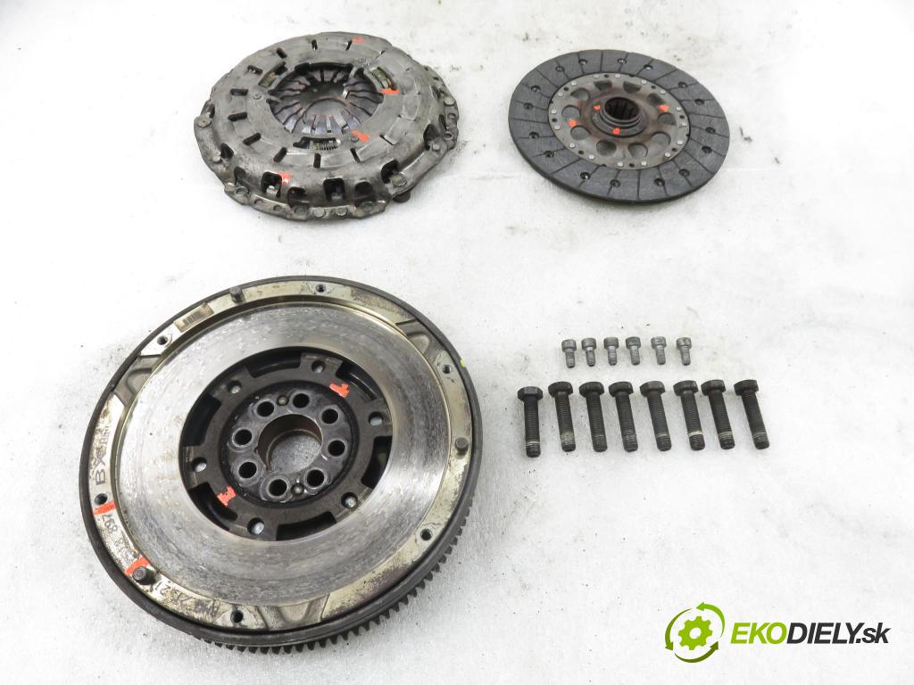 BMW 3 (E46) SEDAN 2001 110,00 320 d - M47 D20 (204D4) 1995,00 řemenice DUAL MASS / COMP 324019910 ; 7518897 ; 124029510