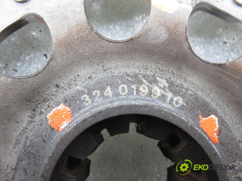 BMW 3 (E46) SEDAN 2001 110,00 320 d - M47 D20 (204D4) 1995,00 Koleso dvojvrstvové 324019910 ; 7518897 ; 124029510