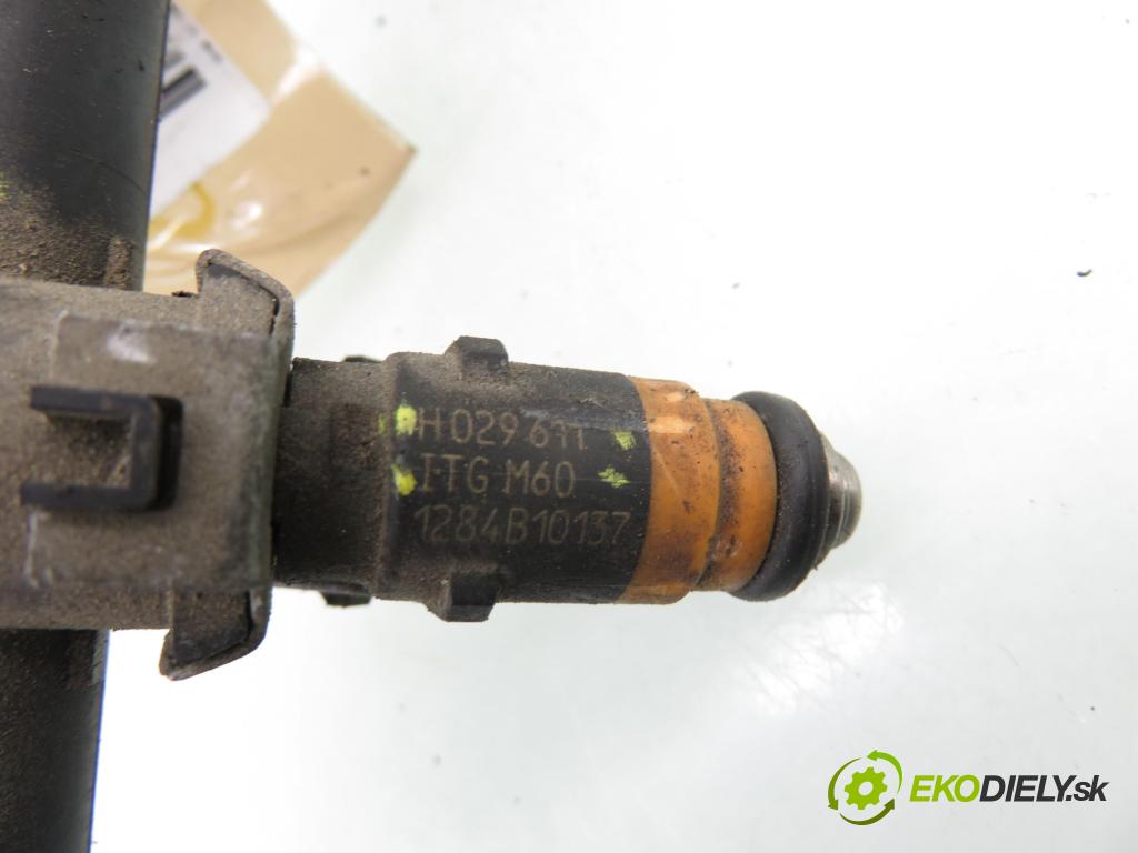 RENAULT SCENIC I (JA0/1_) MINIVAN 2001 79,00 1.6 - K4M 706 1598,00 Lišta vstrekovacia 7700112519 ; H029611 ; ITGM60 (Vstrekovacia lišta)