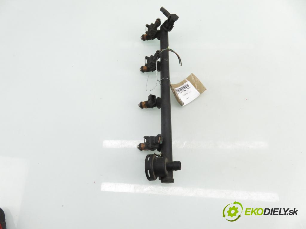 RENAULT SCENIC I (JA0/1_) MINIVAN 2001 79,00 1.6 - K4M 706 1598,00 Lišta vstrekovacia 7700112519 ; H029611 ; ITGM60 (Vstrekovacia lišta)