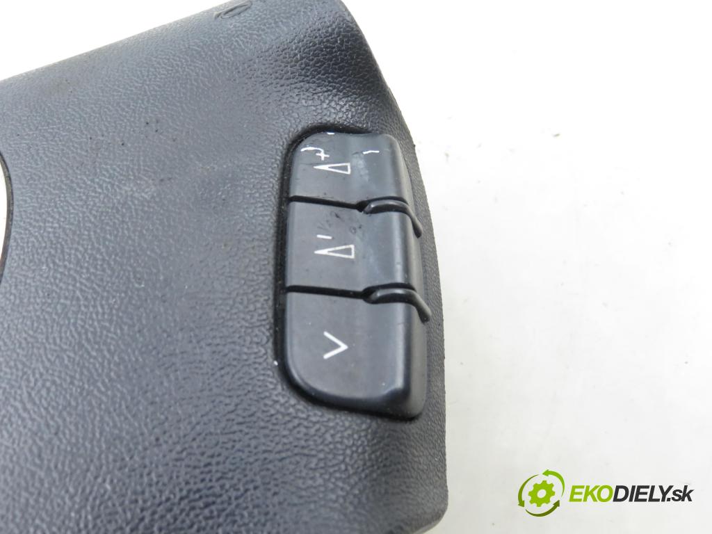 AUDI A4 (8E2, B6) SEDAN 2002 132,00 2.5 TDI V6 180 quattro - AKE 2496,00 AirBag air BAG volantu