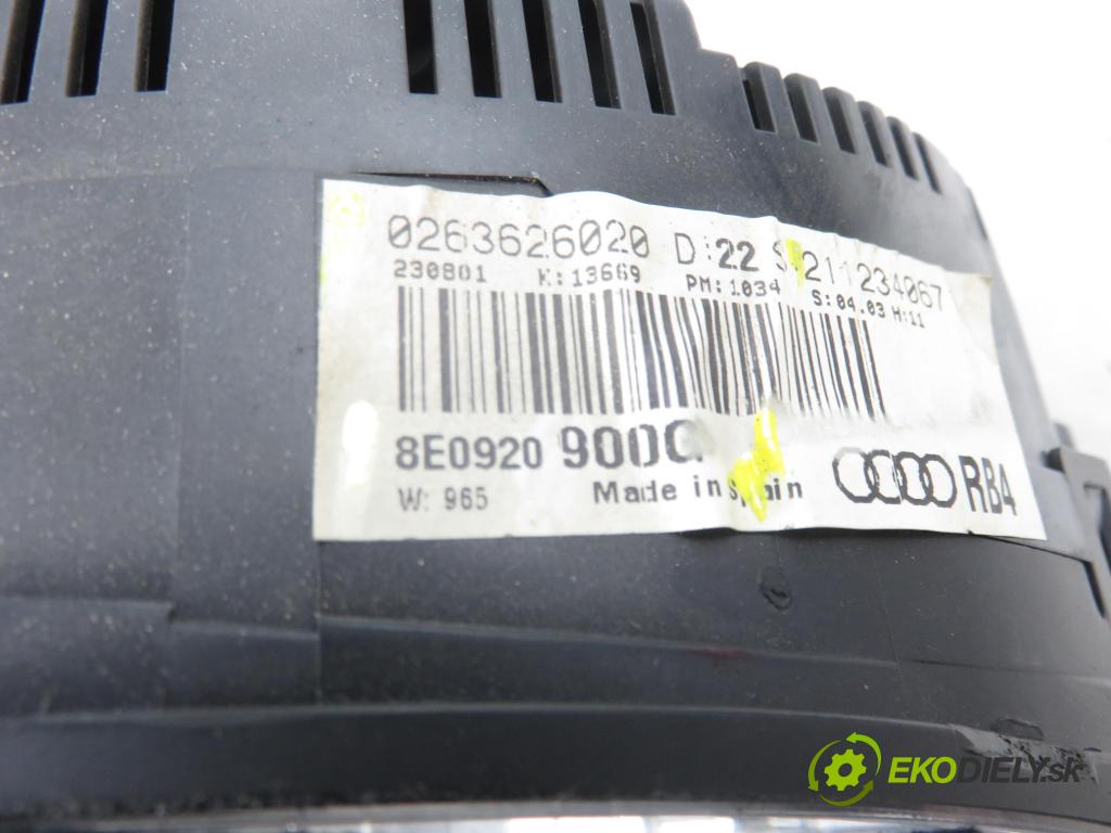 AUDI A4 (8E2, B6) SEDAN 2001 96,00 1.9 TDI - AWX 1896,00 prístrojovka elektrický 8E0920900G ; 0263626020
