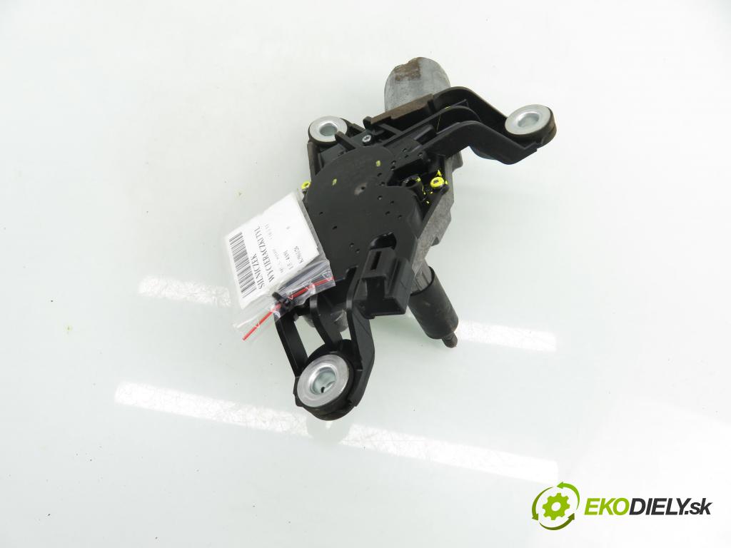 MITSUBISHI COLT VI (Z3_A, Z2_A) HB 2005 80,00 1.5 - 109 4A91 1499,00 motorek stěrače ZADNÍ: 0390201599