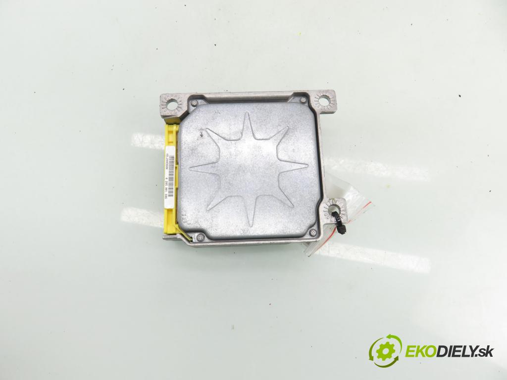 MITSUBISHI COLT VI (Z3_A, Z2_A) HB 2005 80,00 1.5 - 109 4A91 1499,00 MODUL air BAG MR587757