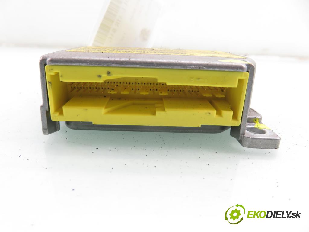 MITSUBISHI COLT VI (Z3_A, Z2_A) HB 2005 80,00 1.5 - 109 4A91 1499,00 MODUL air BAG MR587757