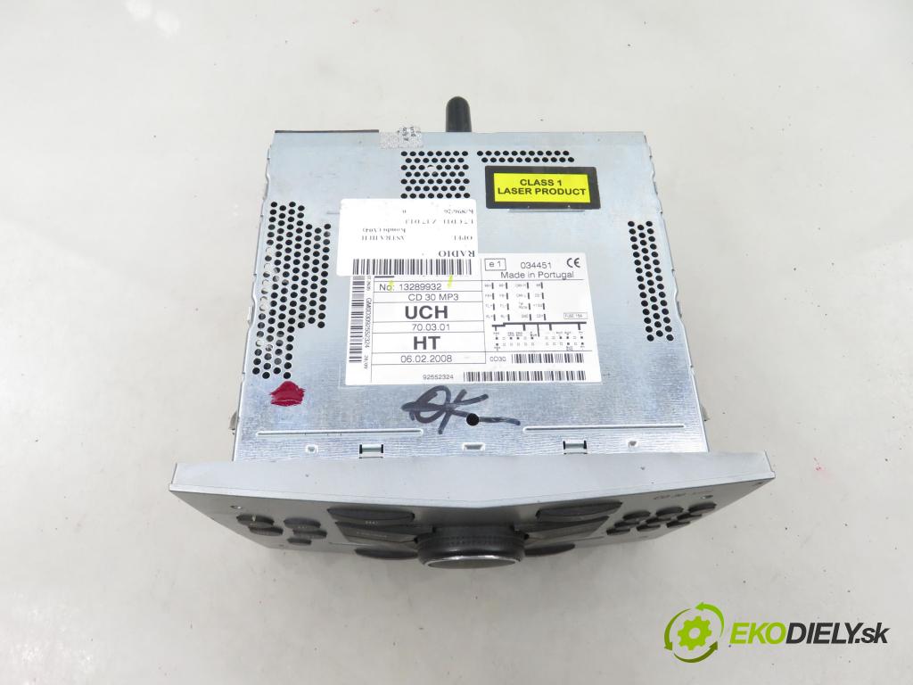 OPEL ASTRA H Kombi (A04) KOMBI 2009 81,00 1.7 CDTI - Z 17 DTJ 1686,00 RADIO CD 13289932 ; 13301077