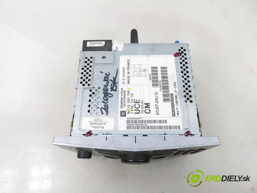 OPEL ZAFIRA B (A05) MINIVAN 2006 110,00 1.9 CDTI - Z 19 DTH 1910,00 RADIO CD 13262749