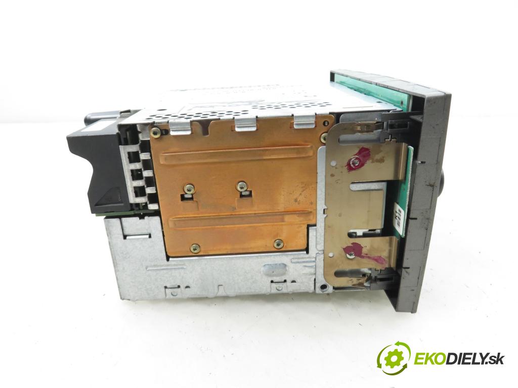 OPEL ASTRA H Kombi (A04) KOMBI 2006 77,00 1.6 - Z 16 XE1 1598,00 RADIO 13188465 ; 383555646