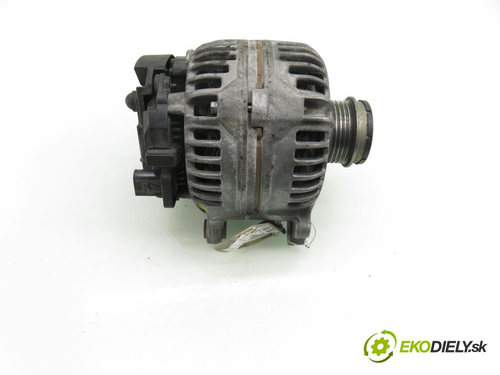 AUDI A4 (8E2, B6) SEDAN 2001 96,00 1.9 TDI PD 130 - AWX 1896,00 Alternátor 028903029Q ; 014525010 (Alternátor)