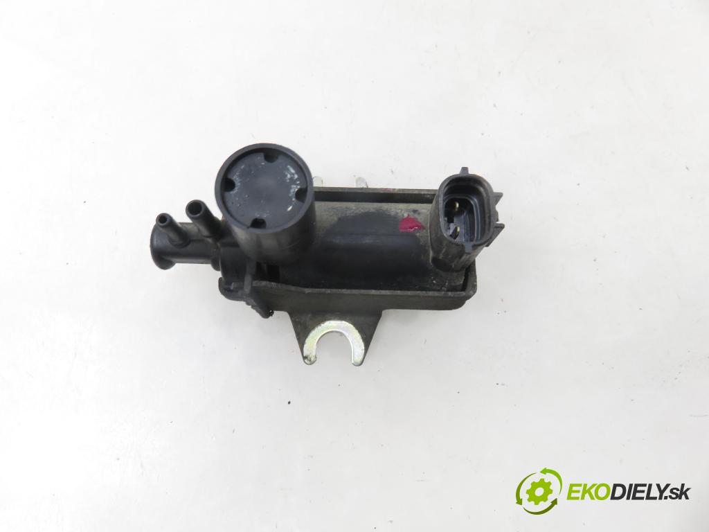 TOYOTA YARIS (_P1_) HB 2004 55,00 1.4 D-4D (NLP10_) - 1ND-TV 1364,00 ELEKTROVENTIL: VAKUUM: 2581933010 ; 1397000790