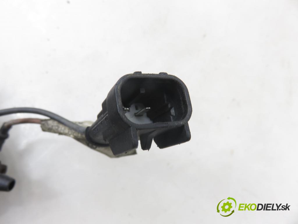 RENAULT SCENIC I (JA0/1_) MINIVAN 2003 75,00 1.9 dCi 102 - F9Q 732 1870,00 pumpa paliva 0580464089