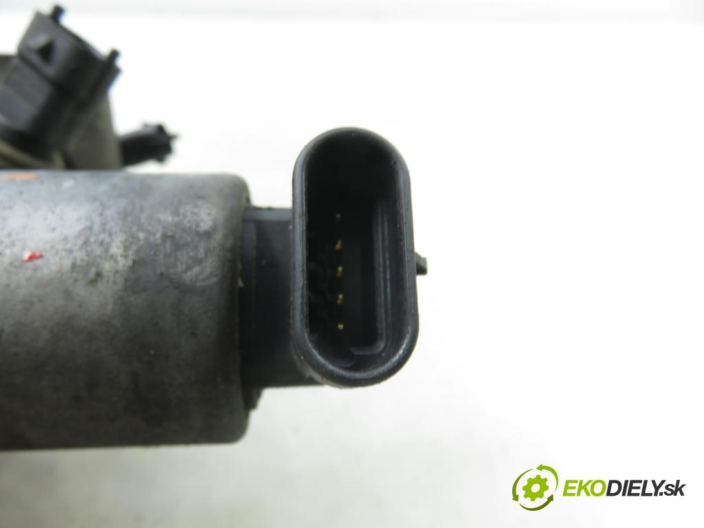 OPEL ASTRA H Kombi (A04) KOMBI 2006 77,00 1.6 - Z 16 XE1 1598,00 VENTIL: EGR 24445720 ; 72838400