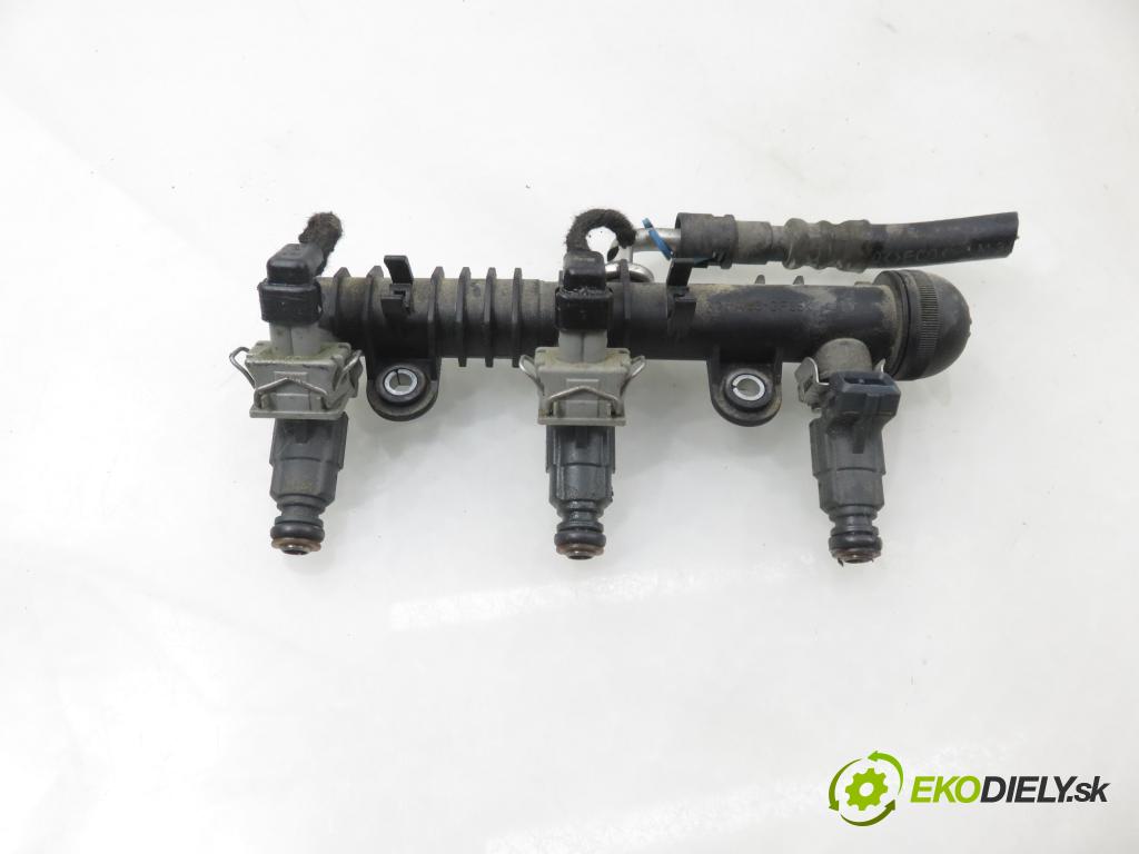 OPEL CORSA C (X01) HB 2002 43,00 1.0 12V 58 - Z 10 XE 973,00 Lišta vstrekovacia 0280155965 ; 0280151075 (Vstrekovacia lišta)
